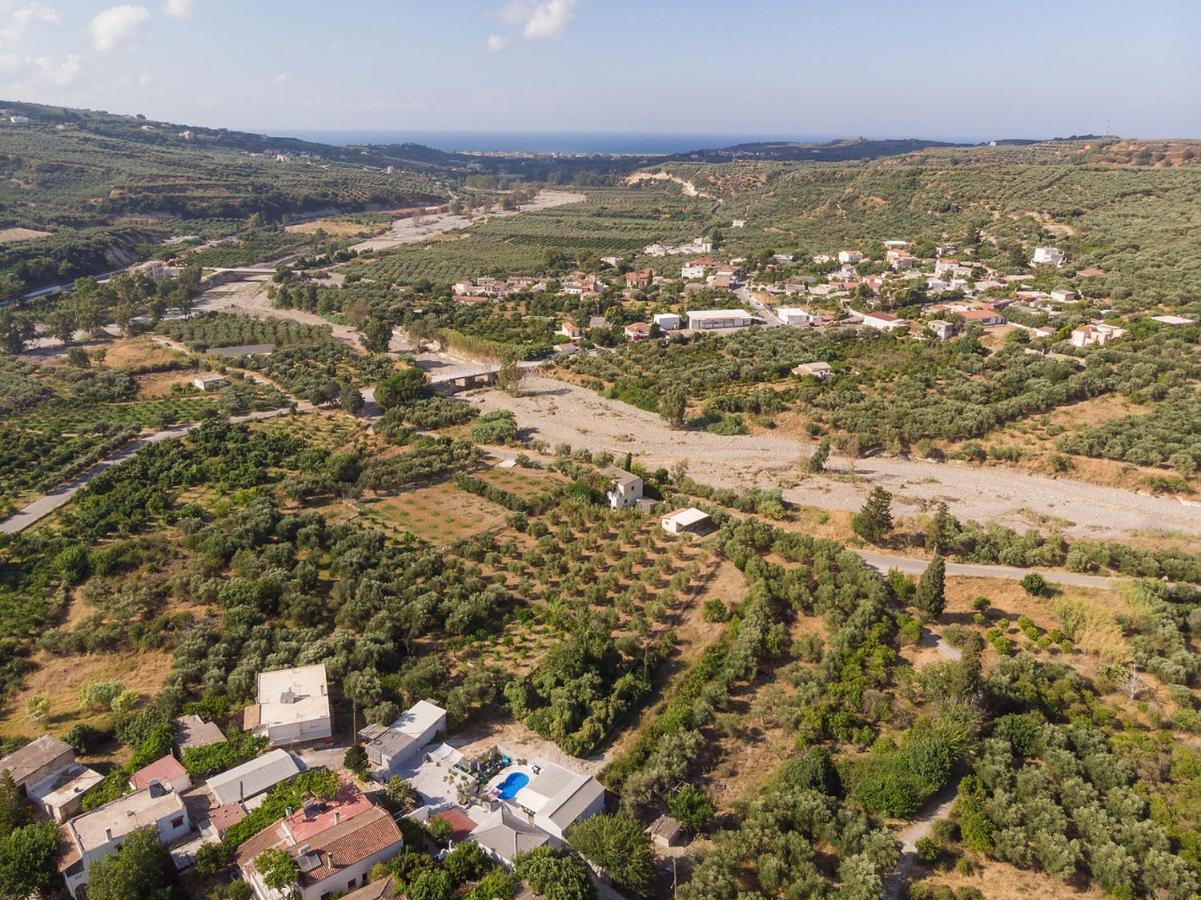 B&M Villas Metochi Siriliou Exterior photo